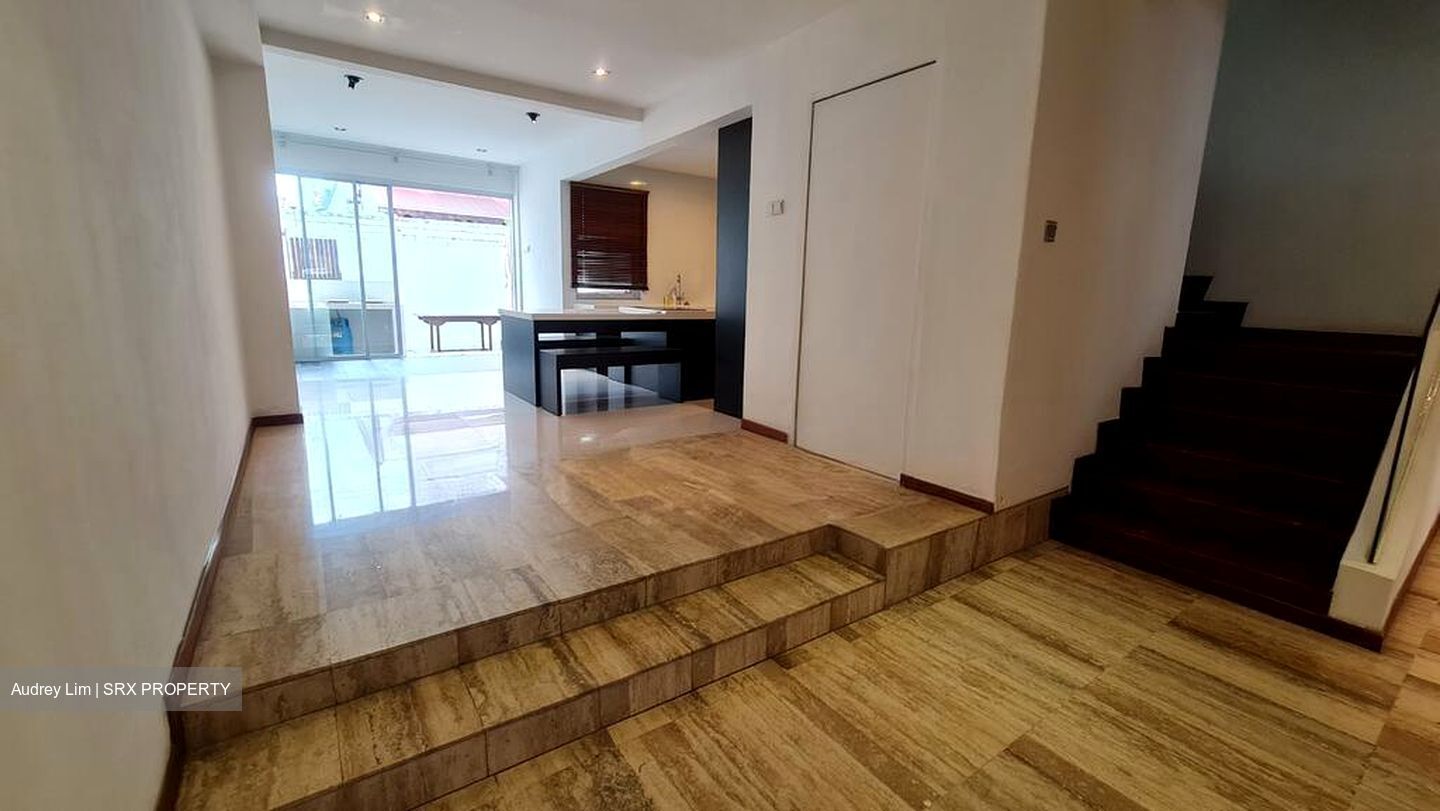 Sarina Park (D14), Terrace #498637521